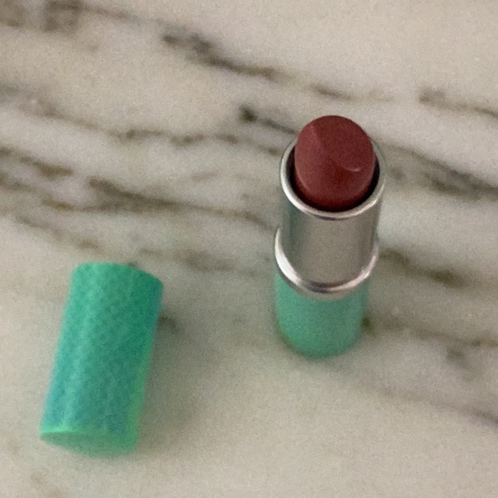 Clinique lipstick #2 Bare Pop
